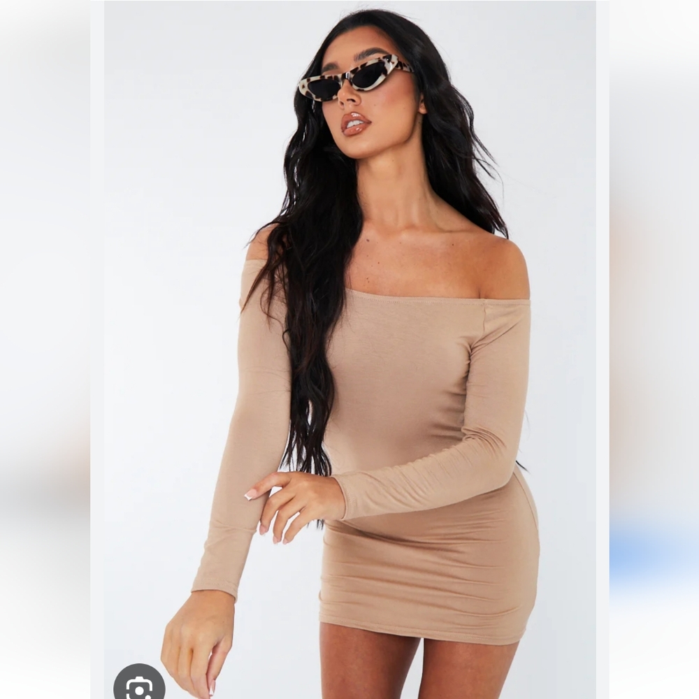 BodyCon DRESS - Picture 5 of 8